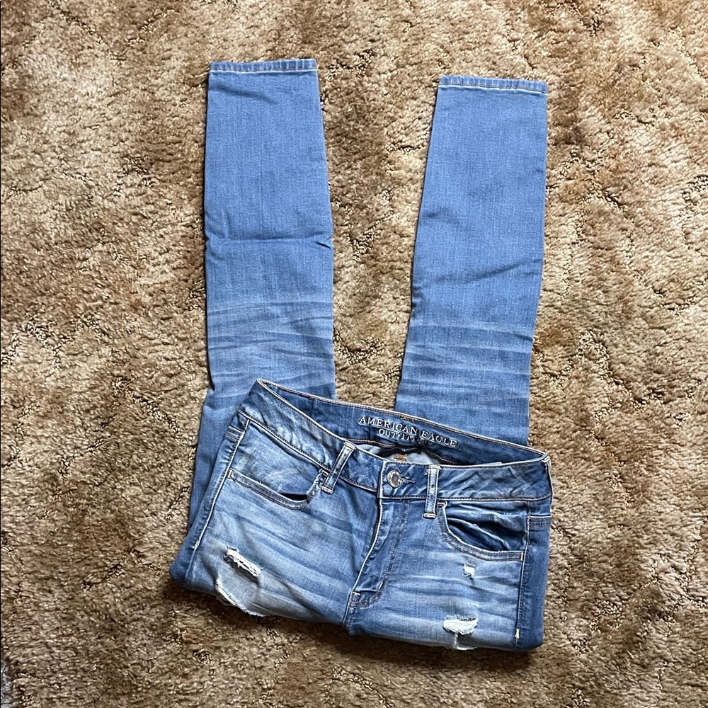 American Eagle‎ Distressed Jegging Size 6 Short